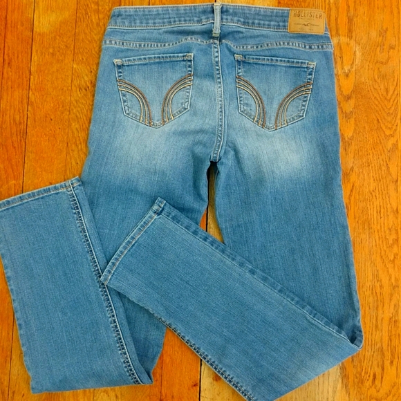 Hollister Denim - Hollister Straight leg jeans size 5R/27